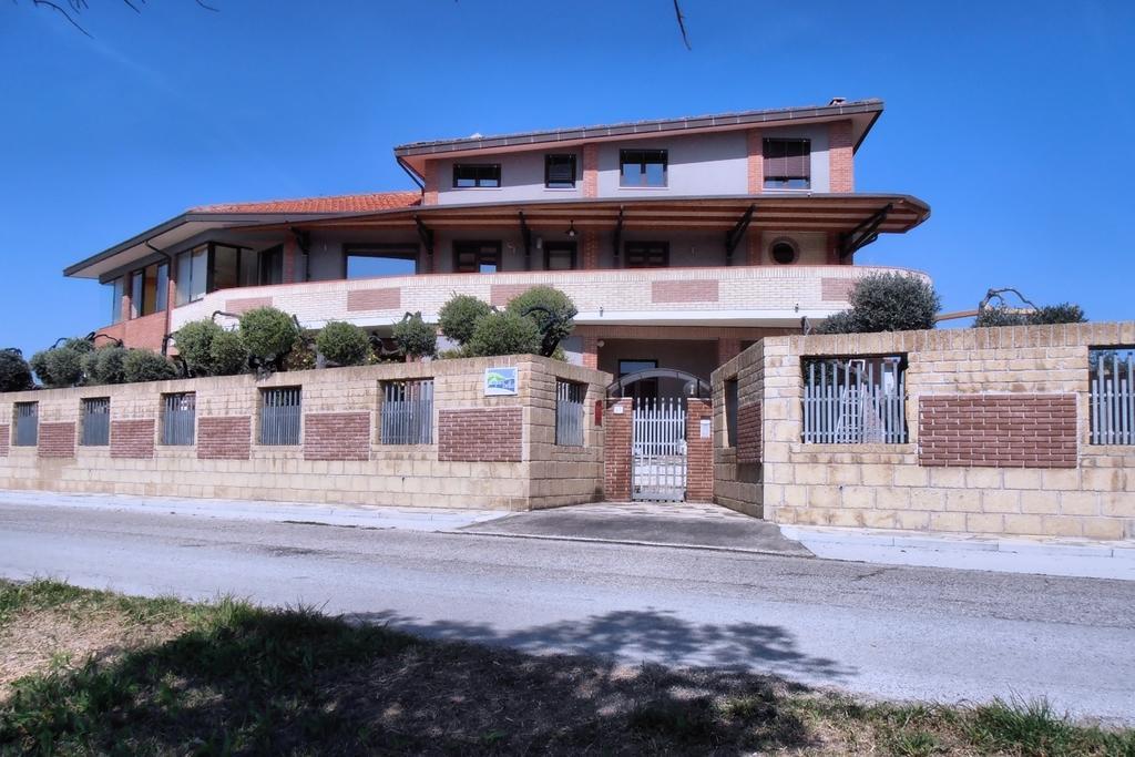 B&B Colle Acquabella Ortona Bagian luar foto